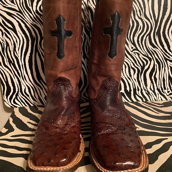 Larry Mahan Shoes - 🌷Larry Mahan Full-Quill Ostrich Square Toe Boots 8B